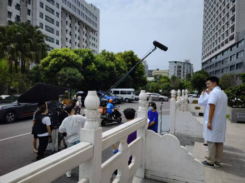 朝天区广告片拍摄公司低成本实现高规格制作的诀窍